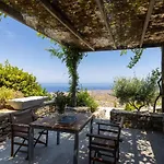 Kea Village & Ioulis