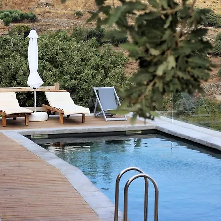 Aparthotel Kea Village &