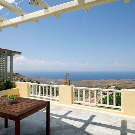 Kea Village & 4*