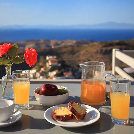 Kea Village & 4* Ioulis