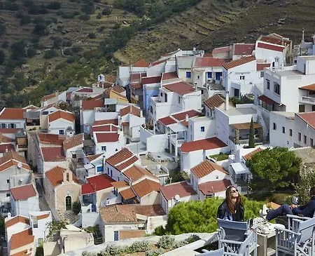 Kea Village & 2* Ioulis