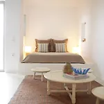 Kea Village & מלון דירות Ioulis