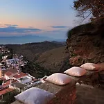 מלון דירות Kea Village &