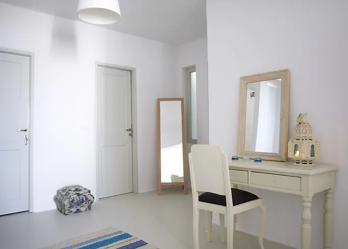 Апарт-отель Village 4*